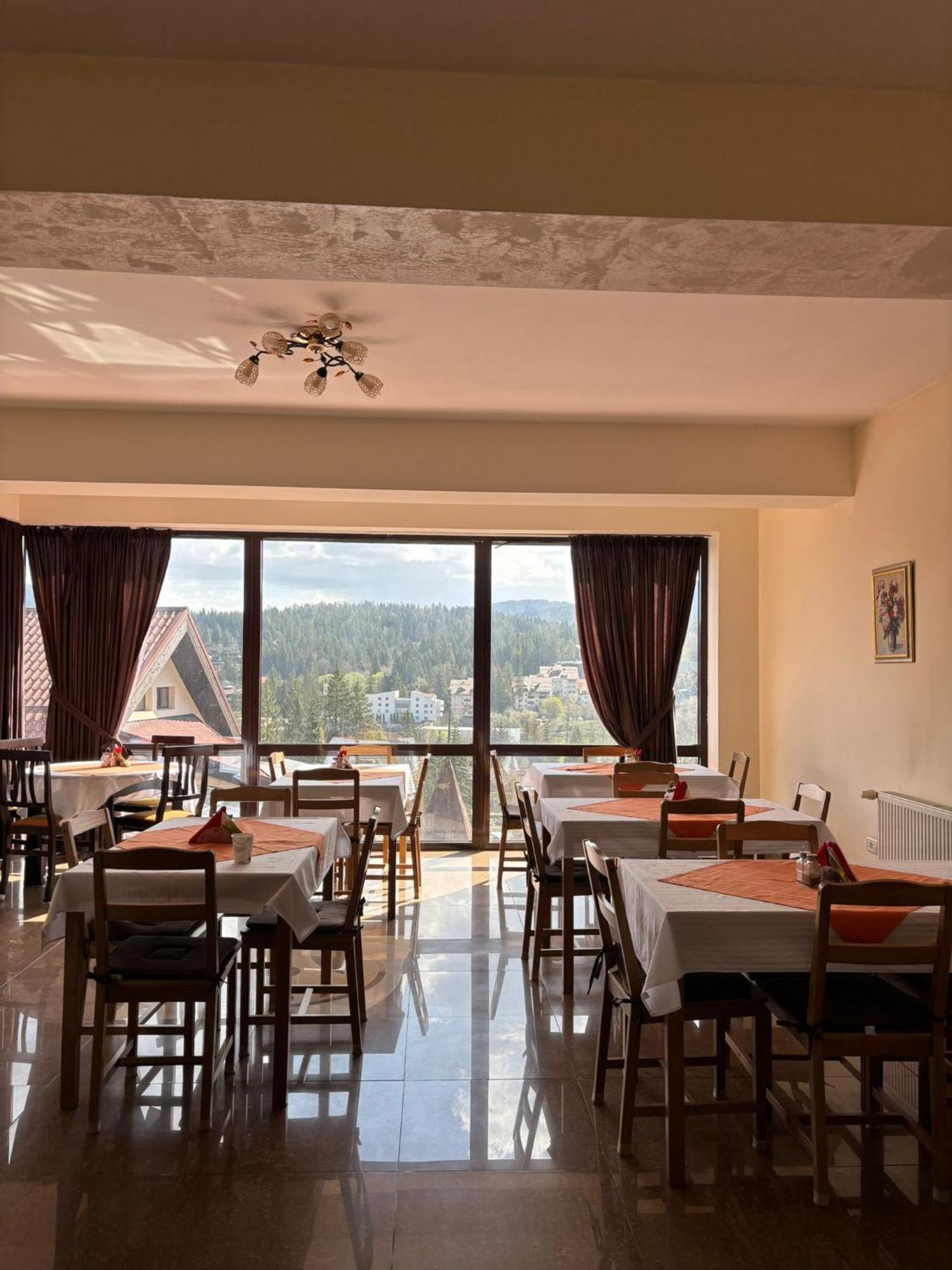 Hotel Mont Blanc 3*